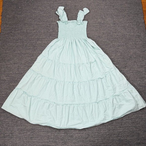 House of CB Dresses & Skirts - Hill House Home The Ellie Nap Dress XS Green Smocked Tiered Flutter Sleeve Midi